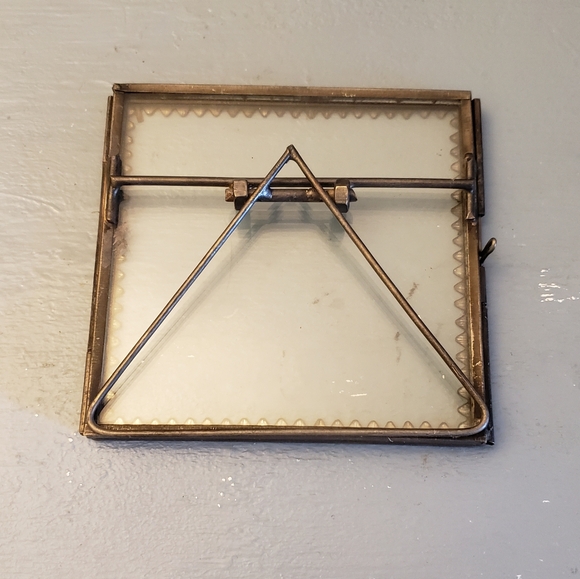4x4 Metal Frame - Picture 2 of 3